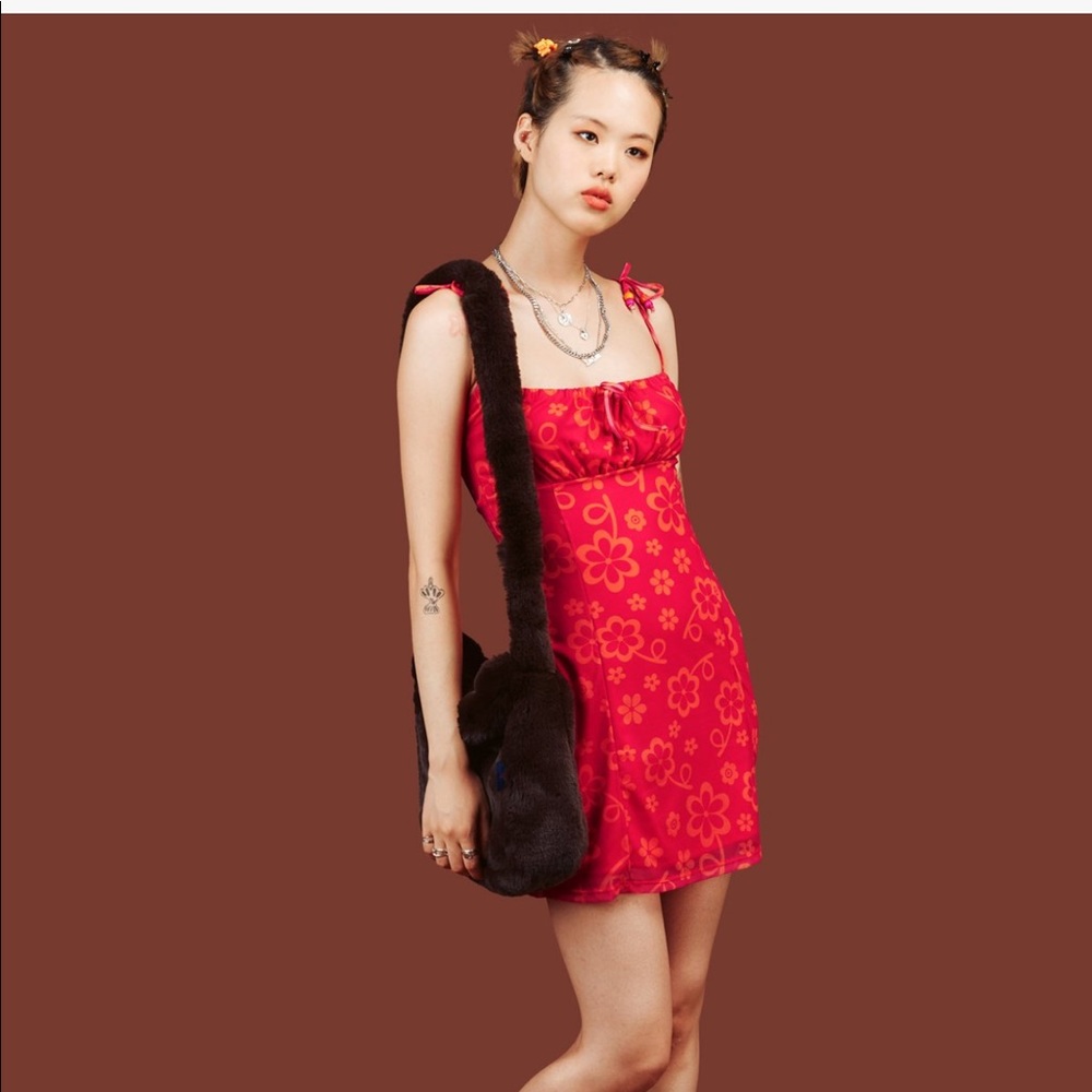 UNIF FAYE SHOULDER BAG